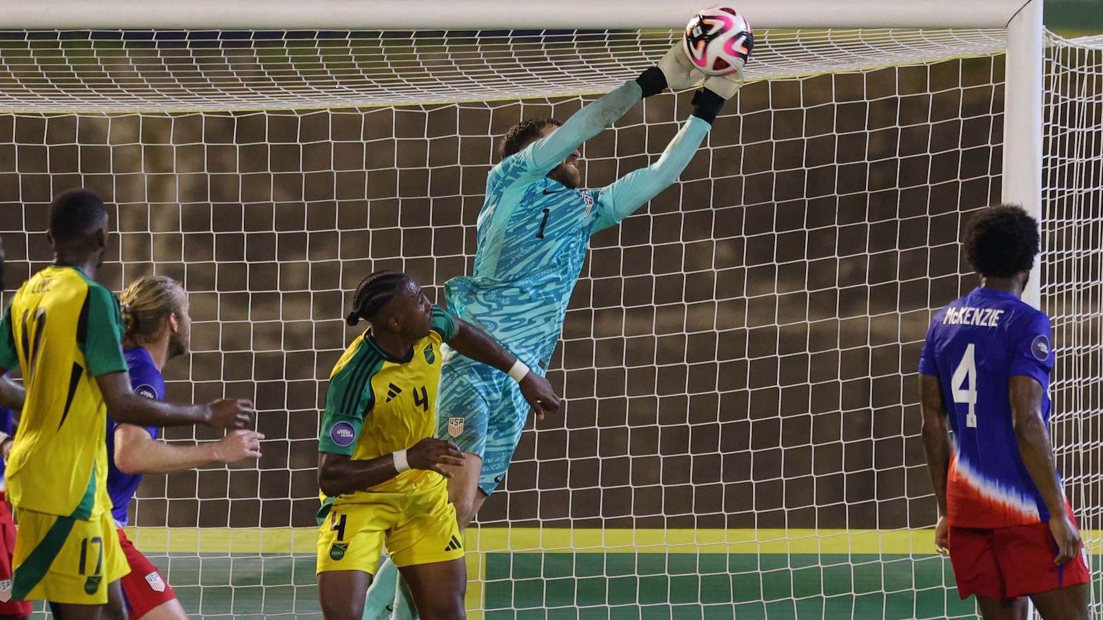 四个方面深 四个方面深